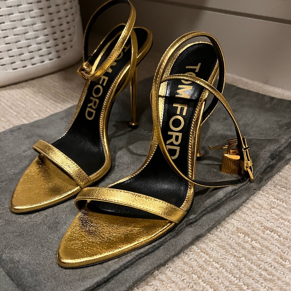 Tom Ford 105mm Lock Stiletto Sandals Gold 38 with dust bags. Great condition!